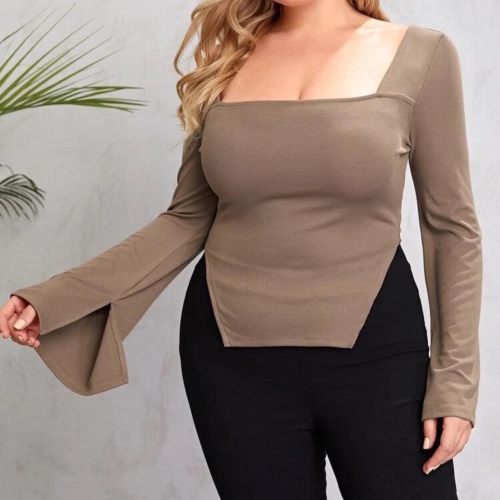 New! SHEIN Plus Square Neck Asymmetrical Hem Tee